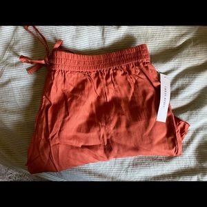 High Waisted Ruffled-hem Shorts